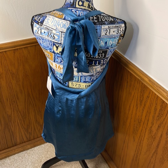 Canton Walker Collection Dress - Picture 2 of 4